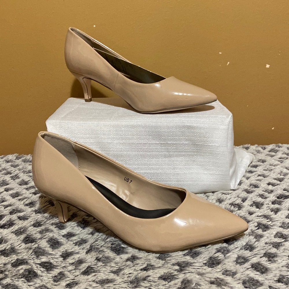 Classic tan heels